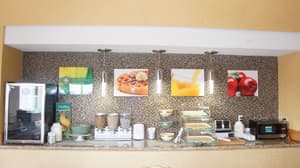 thumbnail: Breakfast area