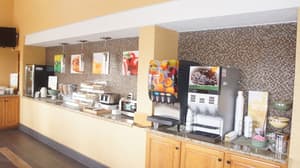 thumbnail: Breakfast area