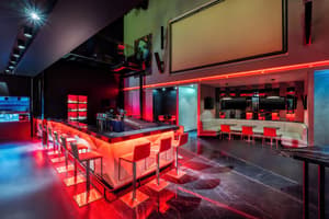 thumbnail: Bar (on property)