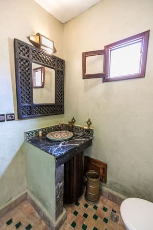 thumbnail: Bathroom