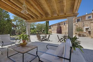 thumbnail: Exterior