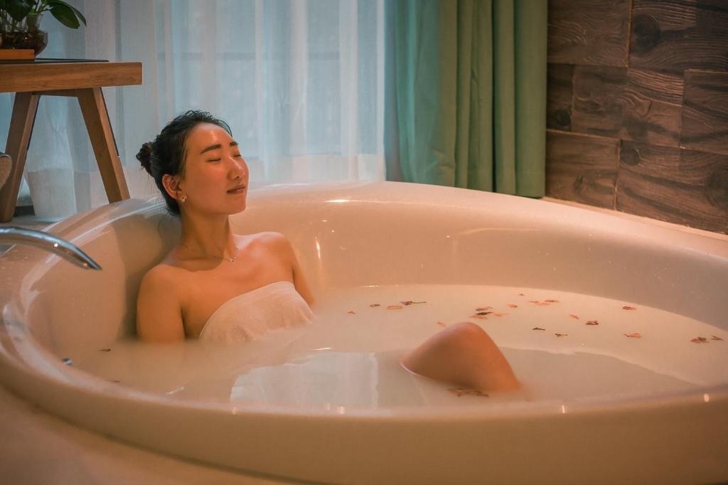 aeee24826c96530f95b43e8bc9bdc64f.jpg