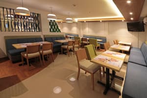 thumbnail: Restaurant