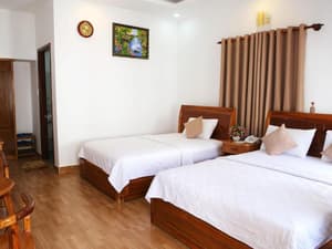 thumbnail: General view