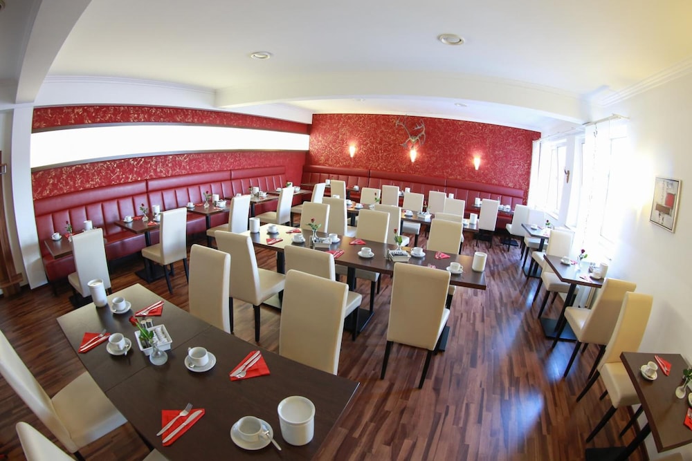 Restaurant-cafeteria