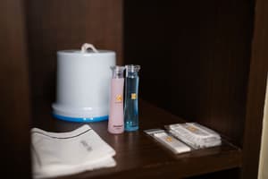 thumbnail: Bathroom amenities