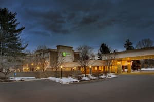 thumbnail: Exterior