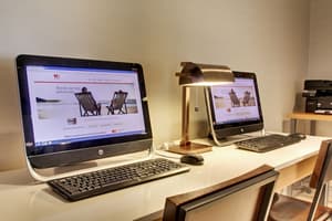 thumbnail: Business center