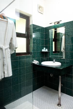 thumbnail: Bathroom