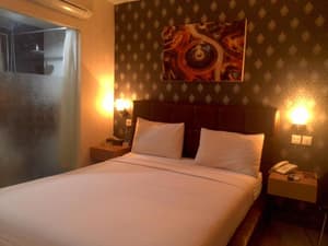 thumbnail: Room