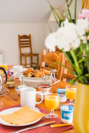 thumbnail: Breakfast area