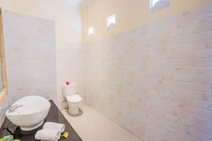 thumbnail: Bathroom