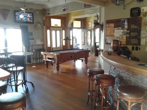 thumbnail: Interior