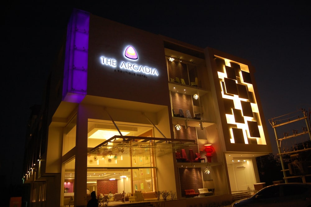 Front of property - evening/night
