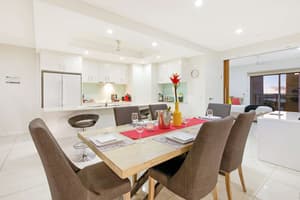 thumbnail: In-room dining