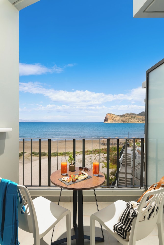 Beach/ocean view