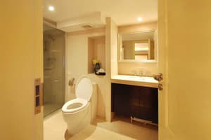 thumbnail: Bathroom
