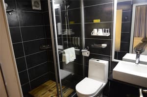 thumbnail: Bathroom
