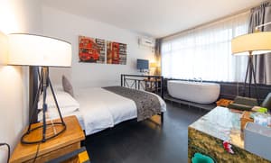 thumbnail: Room