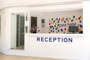 thumbnail: Reception