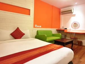 thumbnail: Room