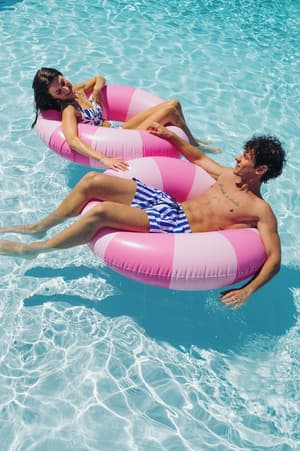 thumbnail: Rooftop pool