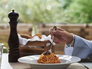 thumbnail: Restaurant