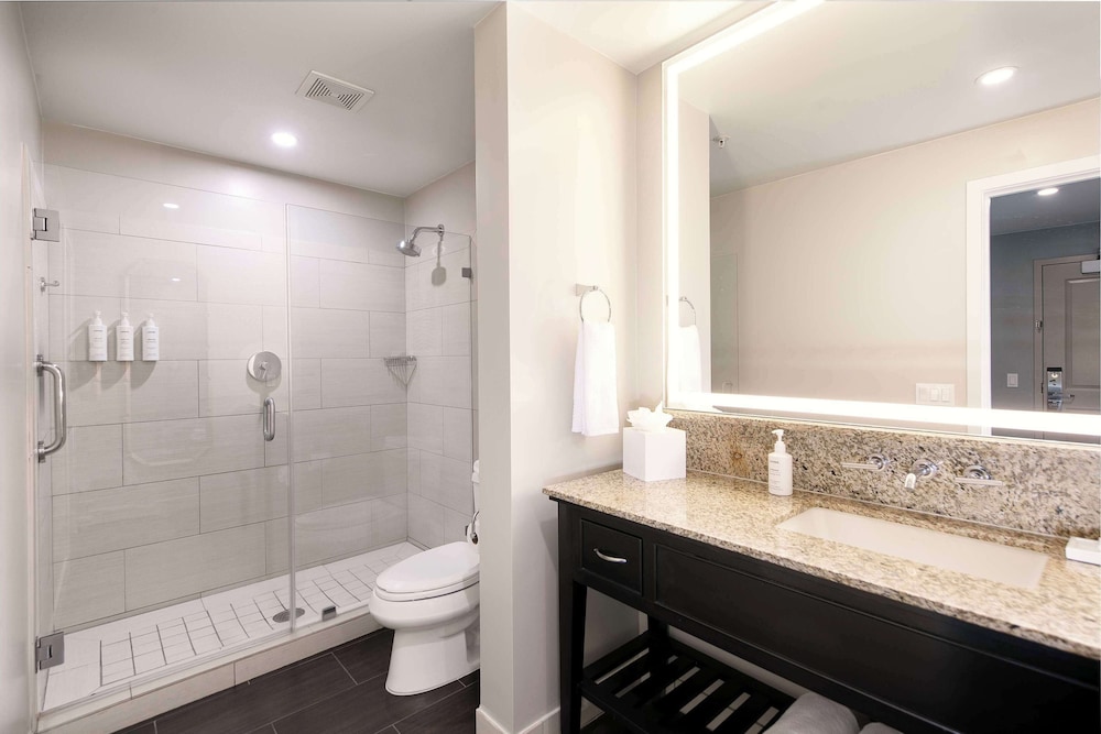 Bathroom shower