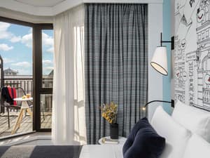 thumbnail: Room