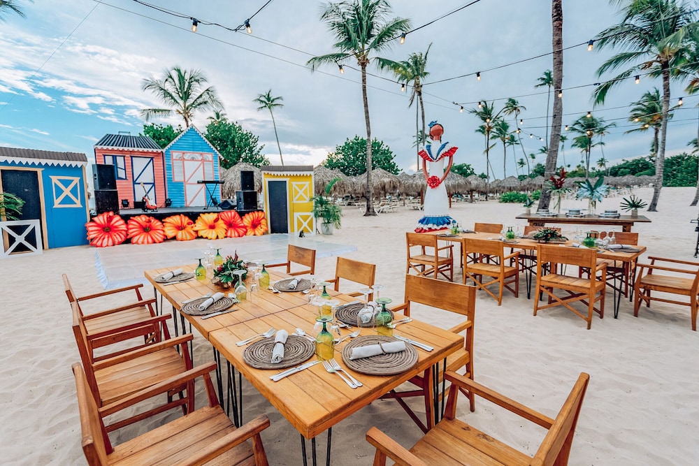 Outdoor banquet area
