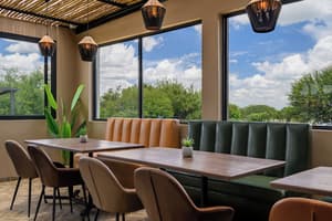 thumbnail: Restaurant