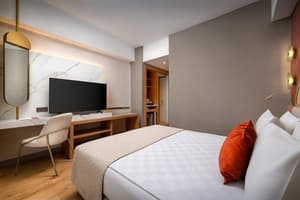 thumbnail: Room