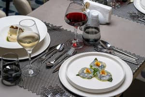 thumbnail: Restaurant