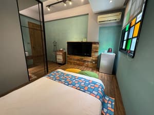 thumbnail: Room