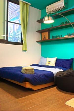 thumbnail: Room