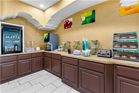 Dining,Dining Area,Breakfast,On-Site