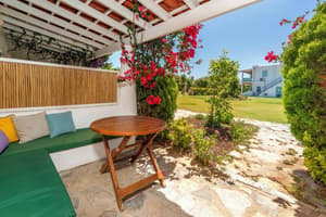 thumbnail: Garden view