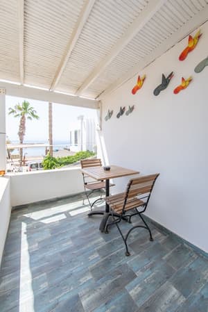 thumbnail: Terrace/patio