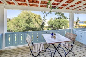 thumbnail: Terrace/patio