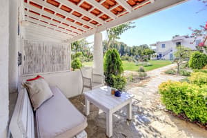 thumbnail: Terrace/patio