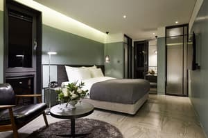 thumbnail: Room