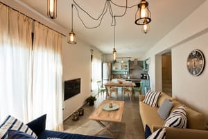 thumbnail: Living area