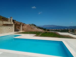 thumbnail: Exterior