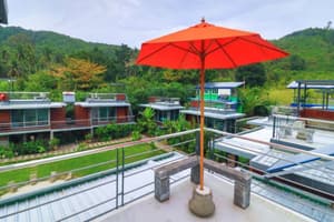 thumbnail: Terrace/patio