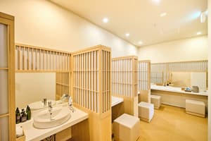 thumbnail: Public bath