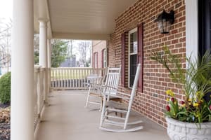 thumbnail: Exterior