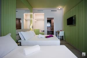 thumbnail: Room