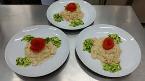 thumbnail: Family dining