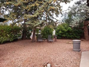 thumbnail: Property grounds