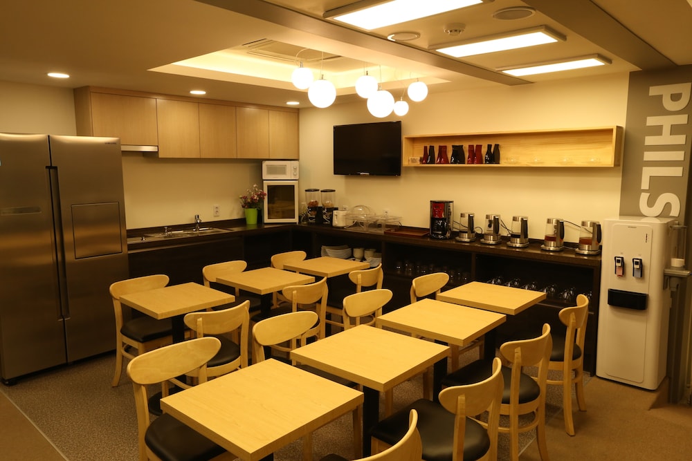 In-room dining